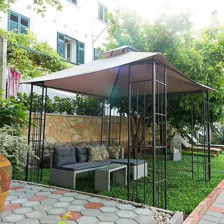 فندق مبيت وإفطار Garden دوبروفينك