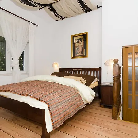 Garden فندق مبيت وإفطار