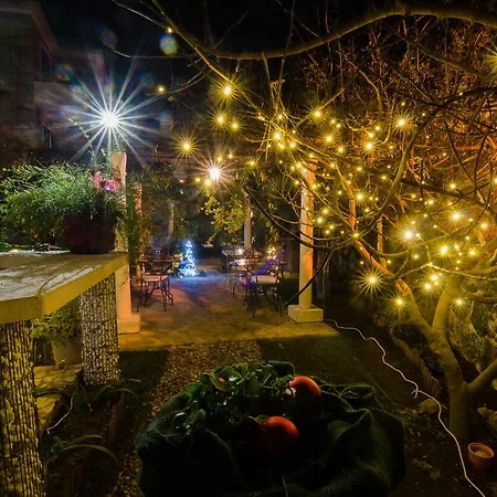 Garden دوبروفينك