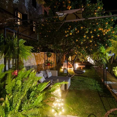 Garden فندق مبيت وإفطار 3*